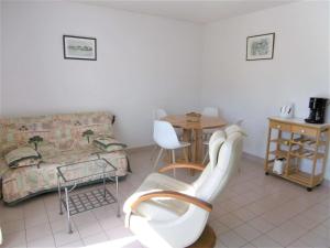 Posedenie v ubytovaní Appartement 2 à 4 personnes à 50 m du port de St Jacques - Kolen