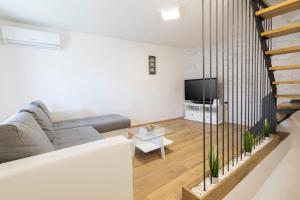 Μια τηλεόραση ή/και κέντρο ψυχαγωγίας στο Holiday House Domen