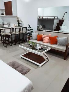 Kuchyň nebo kuchyňský kout v ubytování PMPJ Apartment