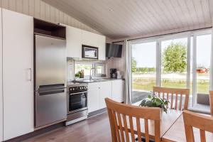 Fotografie z fotogalerie ubytování Kristinehamn Herrgårdscamping & Stugor v destinaci Kristinehamn + 75 fotografií