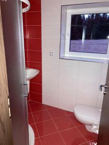 Koupelna v ubytování Apartmány v Chalupě nad Modravou