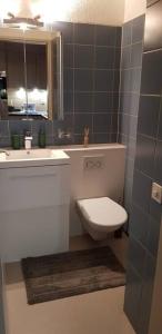 Koupelna v ubytování 2.5 Rooms Furnished Apartment in Luzern Nr 12