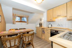 Køkken eller tekøkken på Landhaus Viktoria