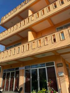 Phuket Latika Mansion by Andaman Home