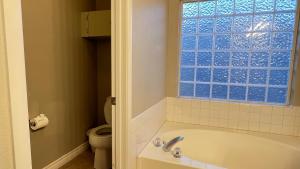 Serene 5beds 2bath with firepit