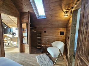 Les Flors - Hotel Rural & Cabanyes的休息区