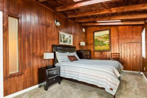 Postel nebo postele na pokoji v ubytování Beary Peaceful + 23 fotografií