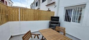 Balkón nebo terasa v ubytování Casa adosada Gran Avenida con billar