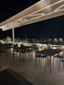 Restaurace v ubytování Fehmi Bey Suites
