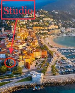 an aerial view of a city with the word subido at Studio Perle de Menton in Menton