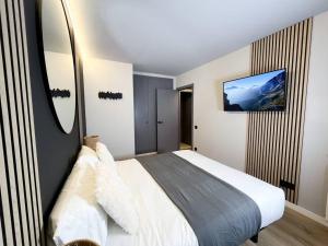 Krevet ili kreveti u jedinici u objektu Luxe&Modern In Canillo, 1 Min Walk To Slopes l by BonesVacances