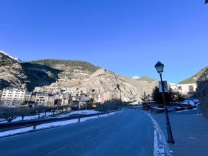 Pogled na planine ili pogled na planine iz apartmana