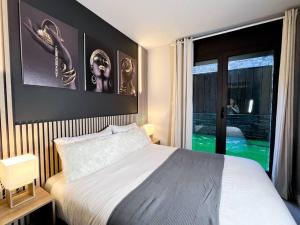 Krevet ili kreveti u jedinici u objektu Luxe&Modern In Canillo, 1 Min Walk To Slopes l by BonesVacances