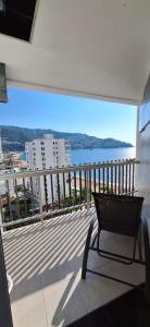 Μπαλκόνι ή βεράντα στο Acapulco María Bonita - Alberca Abierta - A Pie de Playa +66 φωτογραφίες