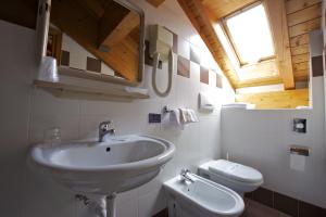 Vannituba majutusasutuses Hotel Nordik