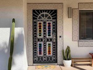 ภาพในคลังภาพของ Electroliquid's Casa Pueblo Joshua Tree ในโจชัวทรี