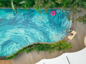 ibis Styles Goa Vagator - An Accor Brand内部或周边的泳池