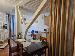 Kuchyňa alebo kuchynka v ubytovaní IMEDA apartamentos EUROPA SIERRA NEVADA