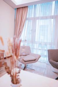 STOP 3 min walk to KLCC Cormar Suites 2BR Bathtub B89 D