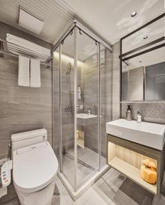 Bilik mandi di Orange Hotel -Hanzhong, Taipei