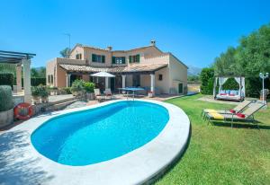 Bazén v ubytovaní Owl Booking Villa Tia - Exclusive Holidays alebo v jeho blízkosti