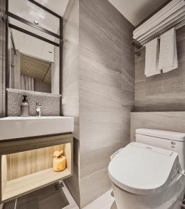 Bilik mandi di Orange Hotel -Hanzhong, Taipei