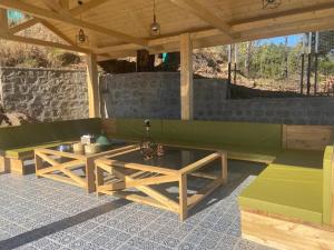 Zona d'estar a BELLE VUE COTTAGES