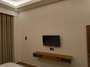 Μια τηλεόραση ή/και κέντρο ψυχαγωγίας στο Dreamers Paradise