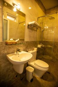 Koupelna v ubytování Thanh Thanh Spa & Hotel