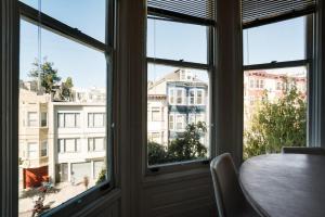 Gallery image of Missions Dolores 1br nr dining cafes shops SFO-1621 in San Francisco