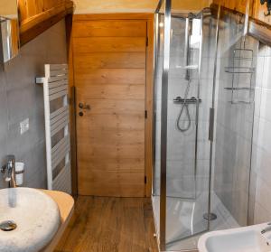 Koupelna v ubytování B&B La Genzianella + 37 fotografií