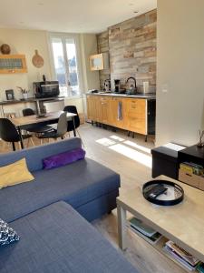 Kuchyň nebo kuchyňský kout v ubytování Saint-Aubin-Sur-Mer: Bel appartement traversant