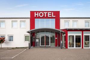 Budova, kde se hotel nachází