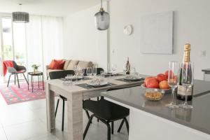 Fotografia z galérie ubytovania State-of-the-art apartment in La Cala Casa Banderas v destinácii Málaga