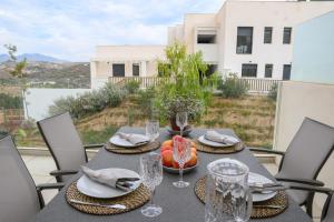 Fotografia z galérie ubytovania State-of-the-art apartment in La Cala Casa Banderas v destinácii Málaga