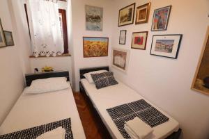 Postel nebo postele na pokoji v ubytování Holiday home in Silo - Insel Krk 26681