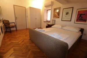 Postel nebo postele na pokoji v ubytování Holiday home in Silo - Insel Krk 26681