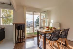 Φωτογραφία από το άλμπουμ του Place Cosy - Charmant appt pour 4 σε Courcouronnes