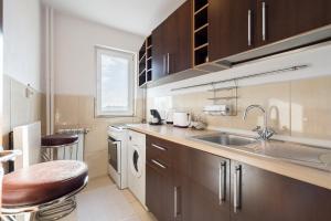 Studio 37 by MRG Apartments