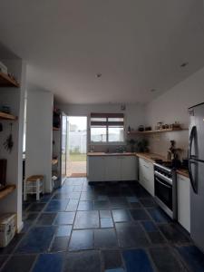 Imagen de la galería de Habitación en Casa de mar, en Quequén