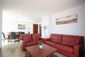 Część wypoczynkowa w obiekcie Apartamentos Don Quijote