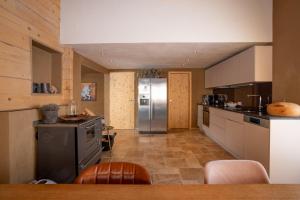 Virtuvė arba virtuvėlė apgyvendinimo įstaigoje Chalet Frederik dar 12 nuotraukų