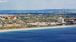 Pemandangan dari udara bagi Scarborough & Absolutely Beachfront