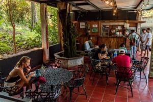 Εστιατόριο ή άλλο μέρος για φαγητό στο Hostel Villa Vento Surf