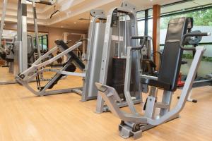 Fitness centrum a/nebo fitness zařízení v ubytování DoubleTree by Hilton Edinburgh Airport