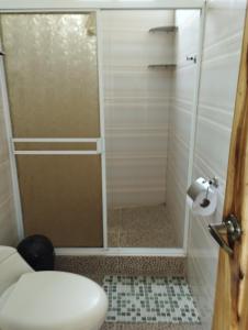 Ett badrum på Imelda House