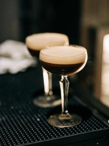 Clarendon Hotel酒廊或酒吧区