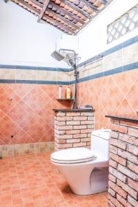 Koupelna v ubytování Tứ Quý Villa