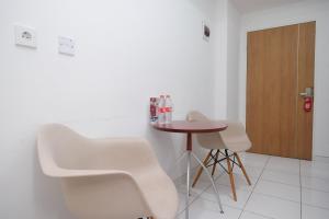 Imagen de la galería de RedDoorz Apartment near Exit Toll Colomadu, en Solo