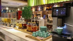 Nápoje v ubytování Lv Shou Hotel